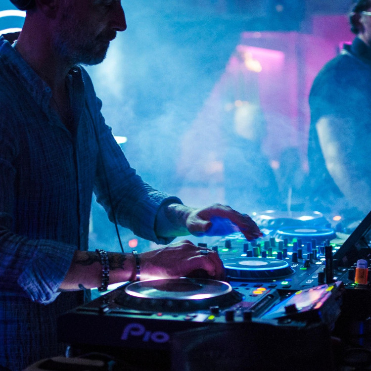 Étude des niveaux sonores intérieurs